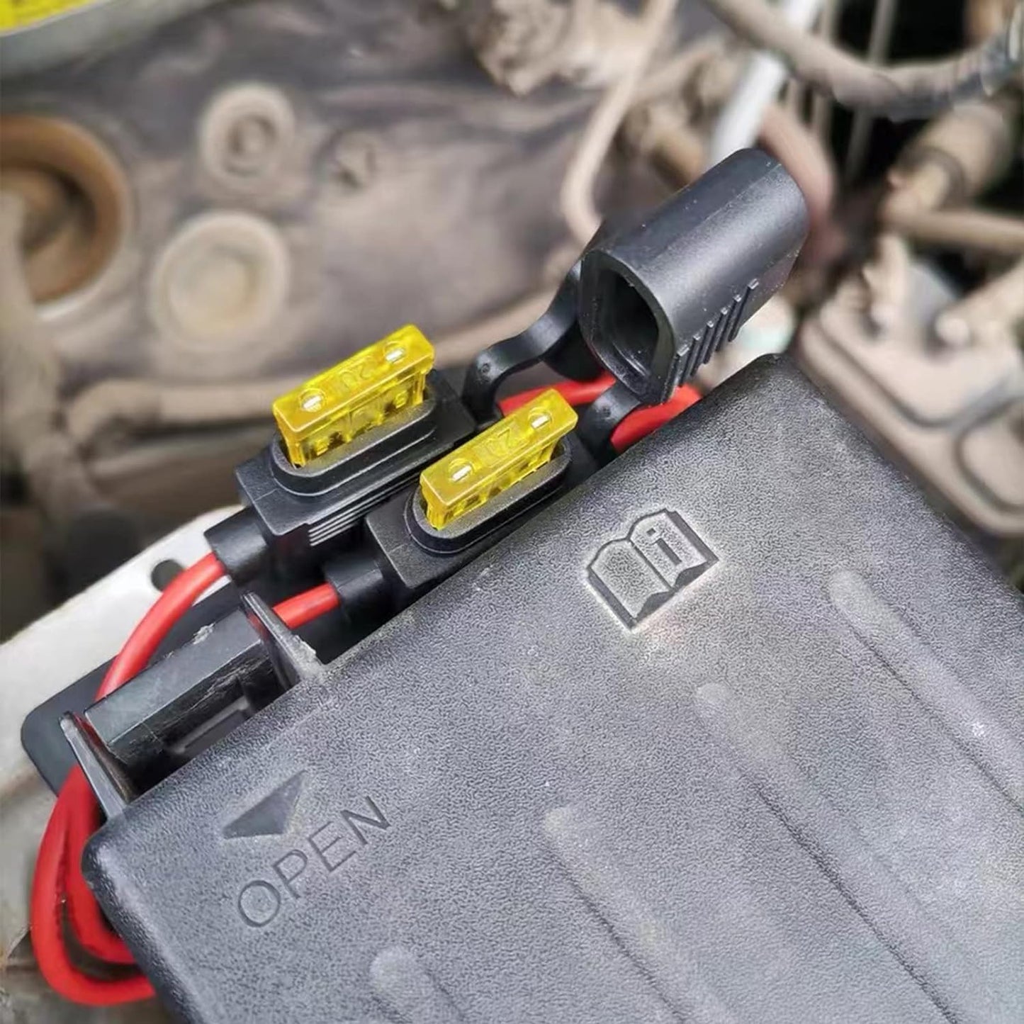 (80Pcs) 7.5 Amp Standard Fuse, 7.5A Car Blade Fuses for Car/RV/Truck/SUV/Motorcycle/Boat